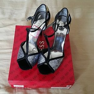 Guess - Silver/Gold Heels